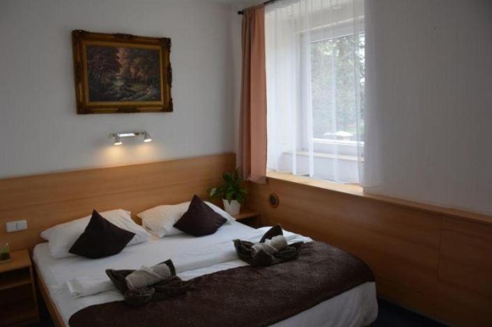 Hotel O.K. 1 Beroun  Exteriör bild