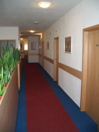 Hotel O.K. 1 Beroun  Exteriör bild
